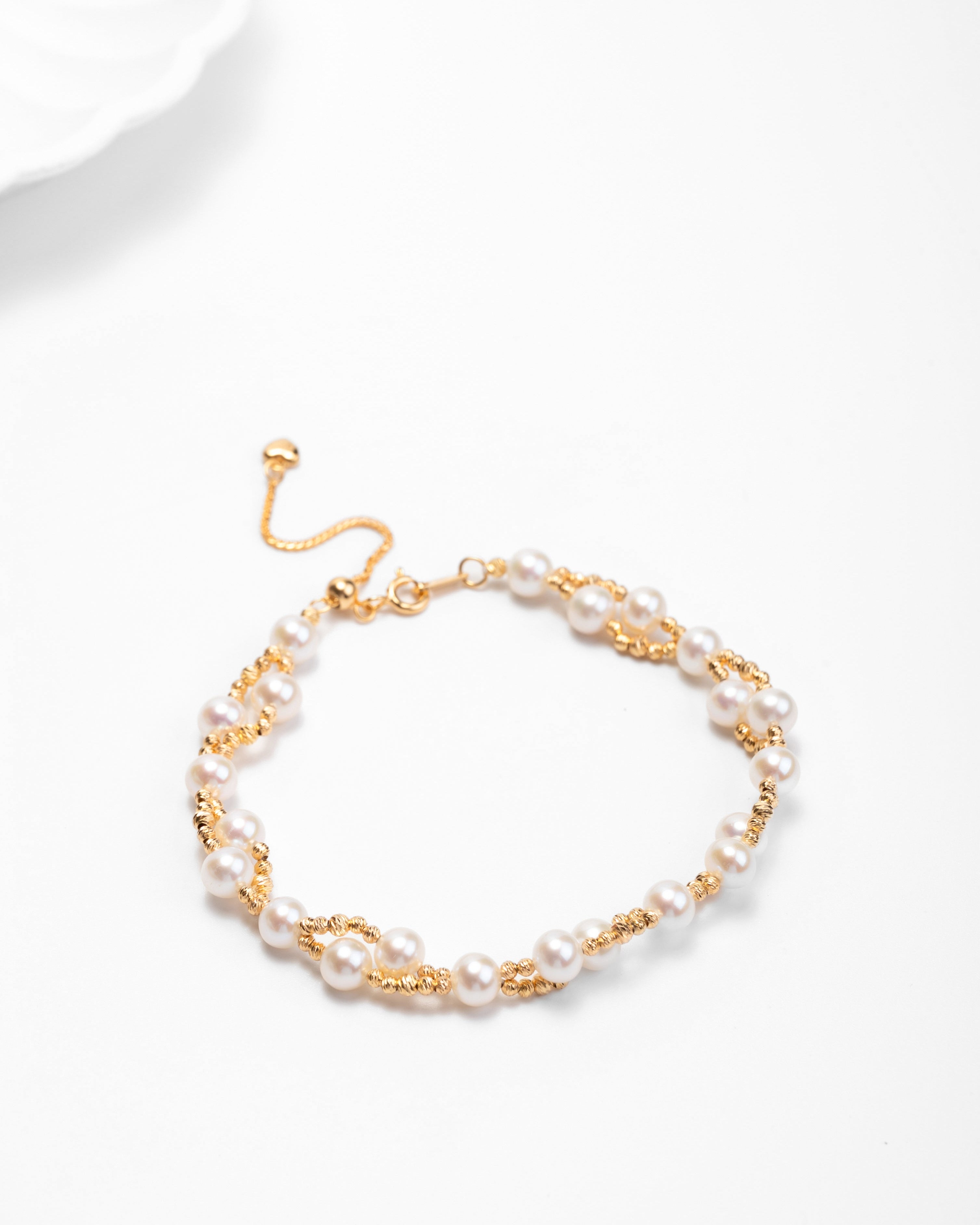 Golden Lace Pearl Bracelet